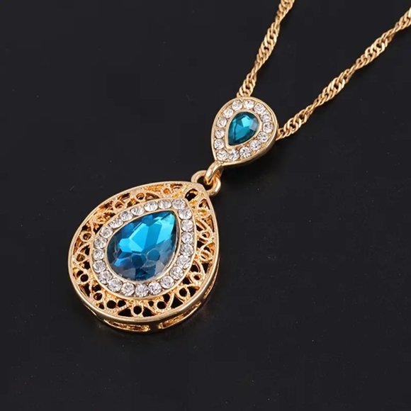 Blue Vintage Water Drop Pendant Necklace and Dangle Earrings Jewelry Set - Picture 3 of 4